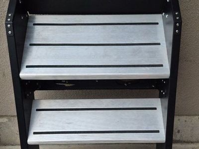 LCI Solid Triple RV Step