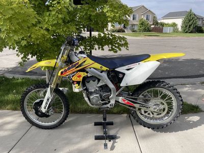 2008 Suzuki RMZ450 dirt bike super clean low hours