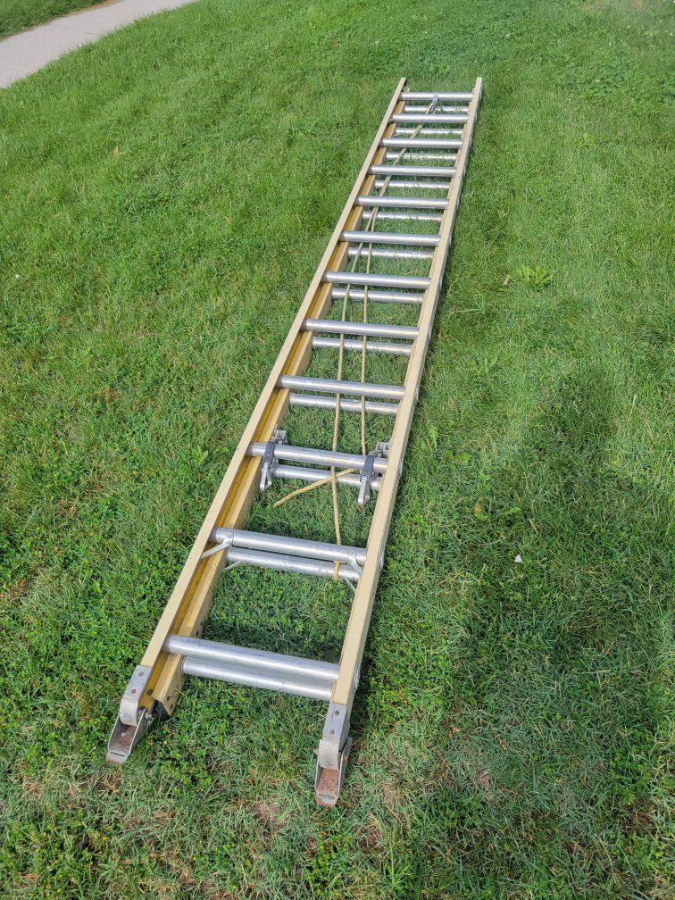 Keller Fiberglass 24 ft Extension Ladder Heavy Duty Industrial
