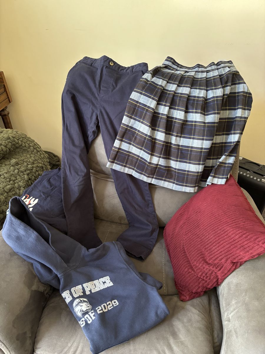 Main image 6