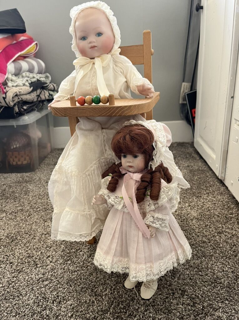 (2) porcelain Doll With Highchair With Clothes