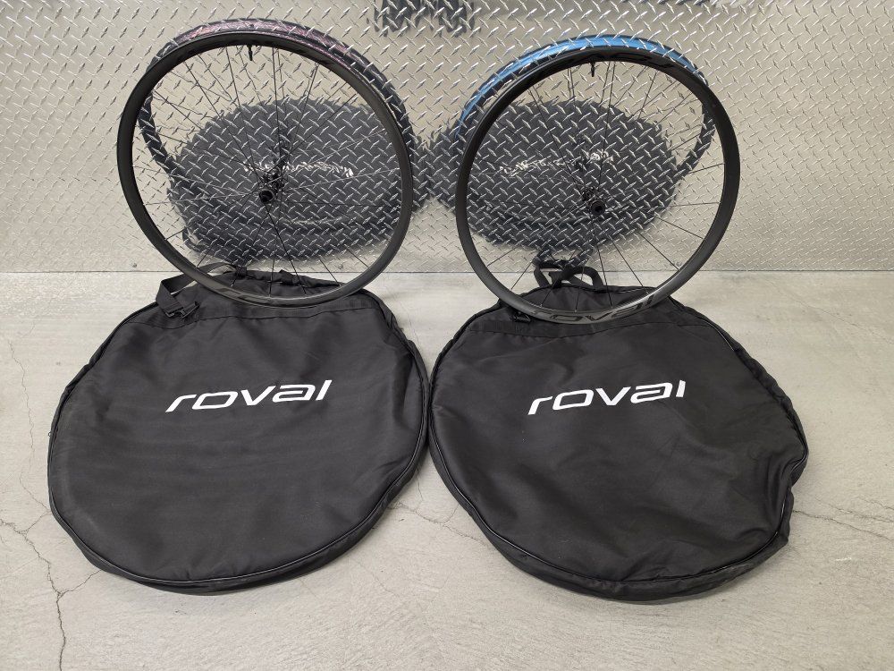 Roval World Cup carbon wheelset 998 grams boost