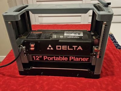Delta (22-540) 12" Portable Planer
