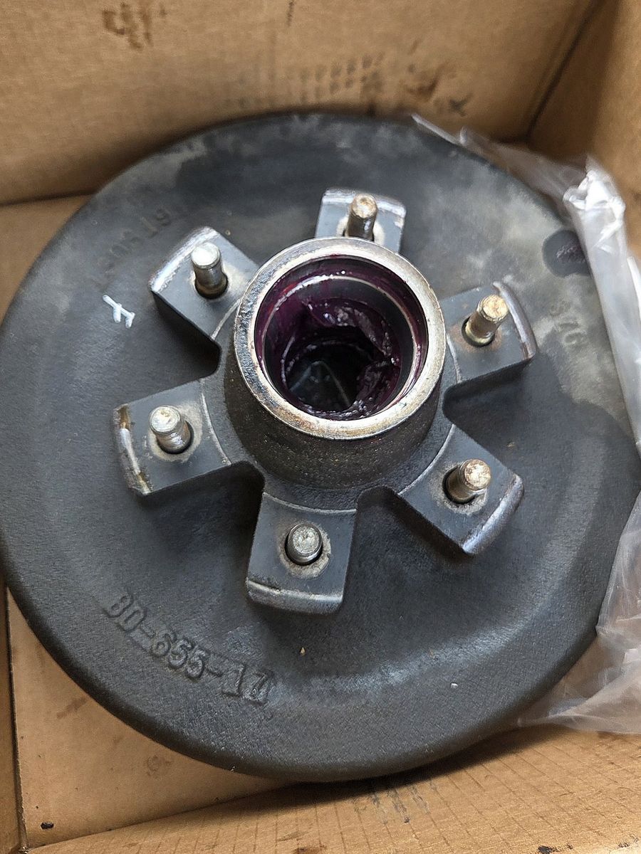 Trailer hub brake drums