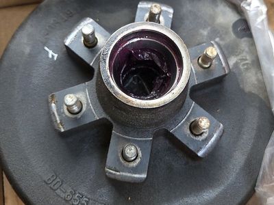 Trailer hub brake drums