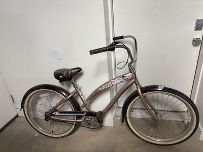 26” Nirve beach cruiser bike