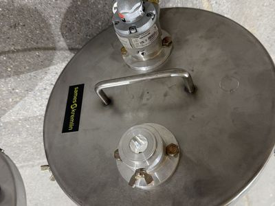 Sames Kremlin Stainless Steel Pressure Tank Agitator Lids with Pneumatic Motors
