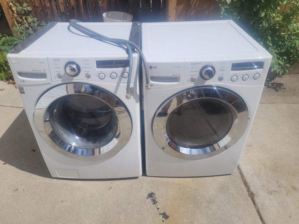 LG Front Load Washer and Dryer Set White Used