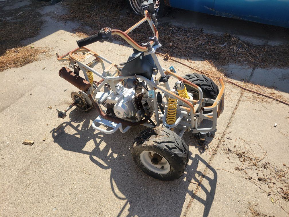 4wheeler frame and engine