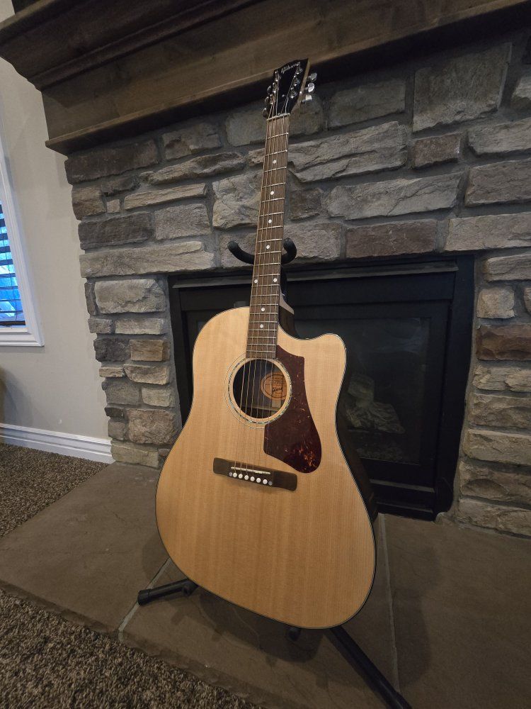 Gibson HP 415  Acoustic-Electric Guitar