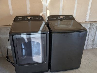 Samsung Black Stainless Steel Washer & Electric Dryer Set - Top Load, Excellent Condition