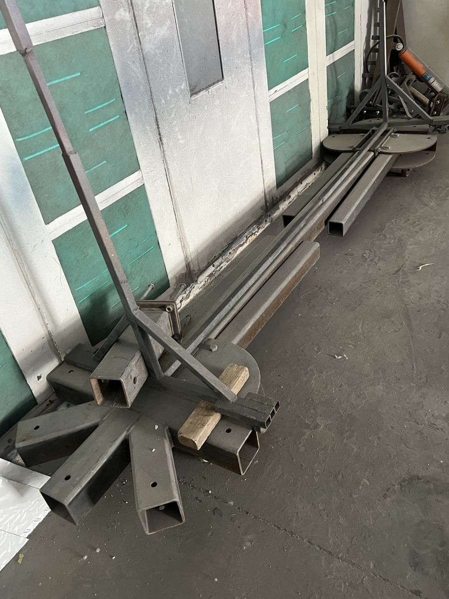 Homemade Spider style 10 ton 4-clam Industrial Steel Frame Straightener