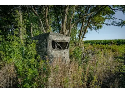 Brand new Tekari Vision270 Hub Hunting Blind.