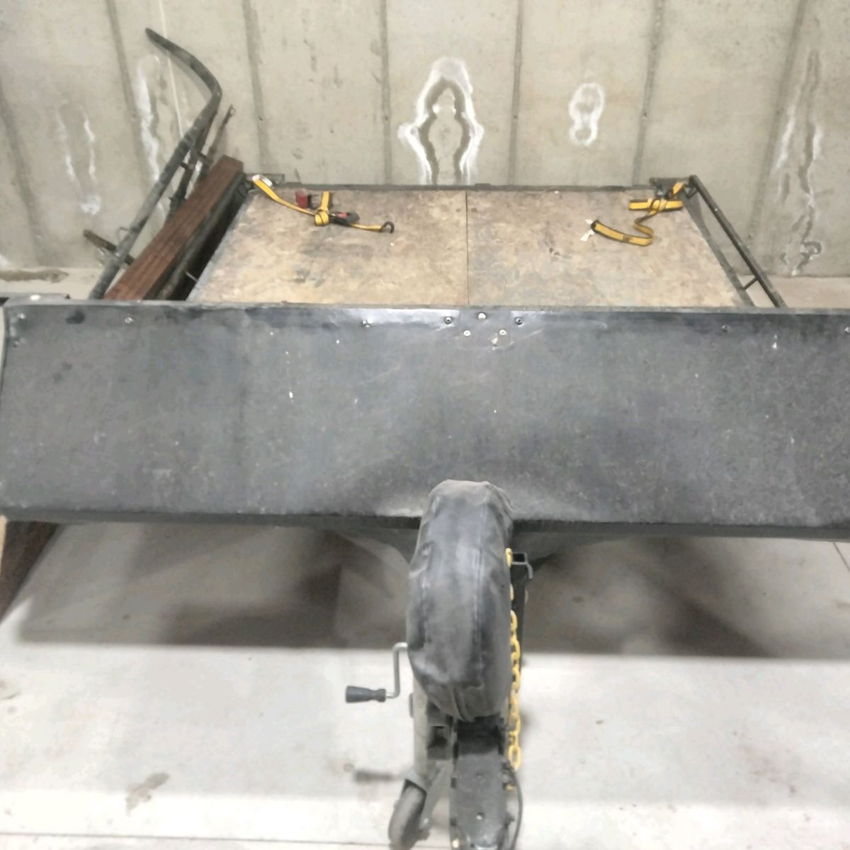 Main image 4