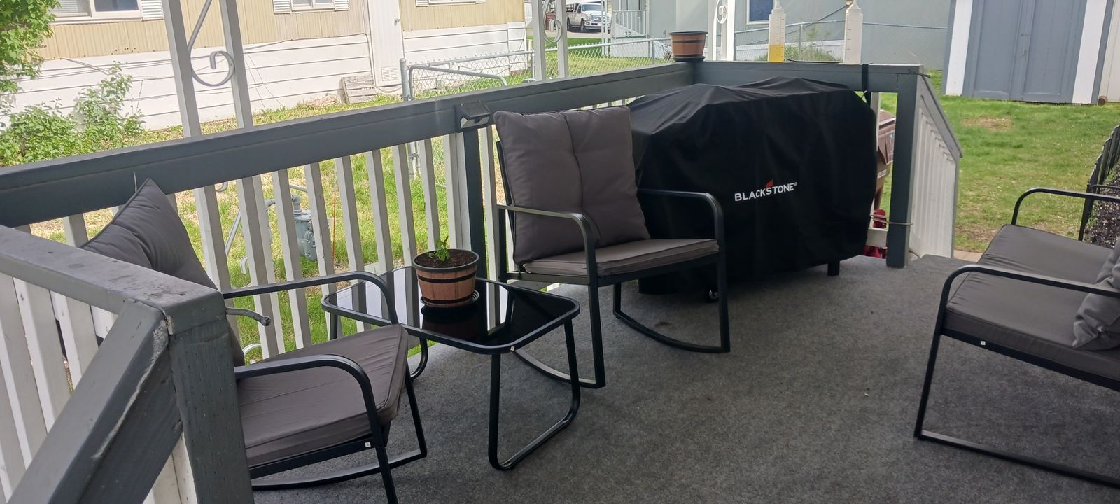 PATIO ACCESSORIES