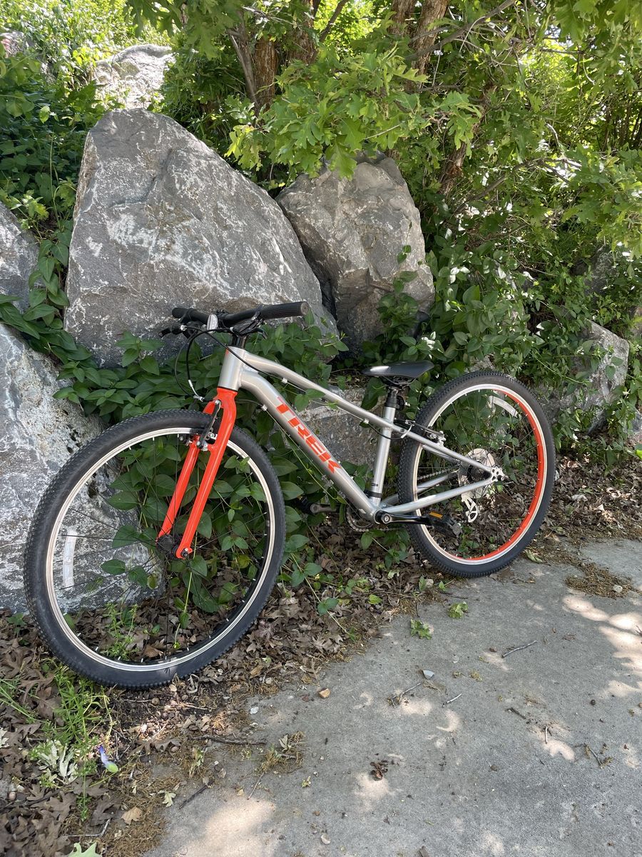 Youth Trek Road Bike 26”