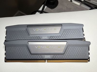 Corsair Vengeance DDR5 RAM 32 GB- High-Performance Desktop Memory (2 Sticks)