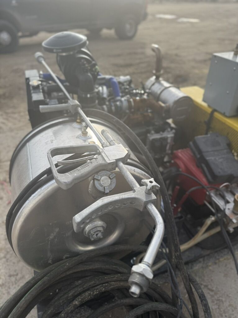 Industrial Pressure Washer Giant