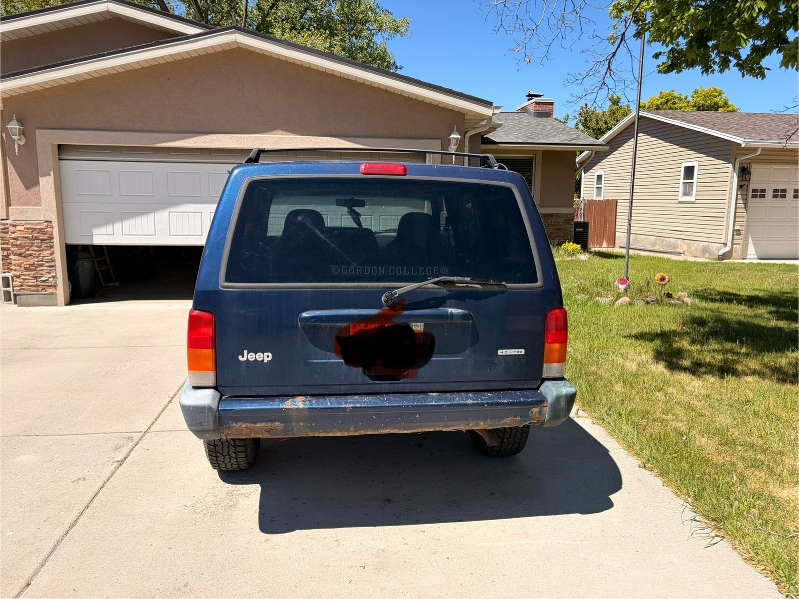2000 Jeep Cherokee 