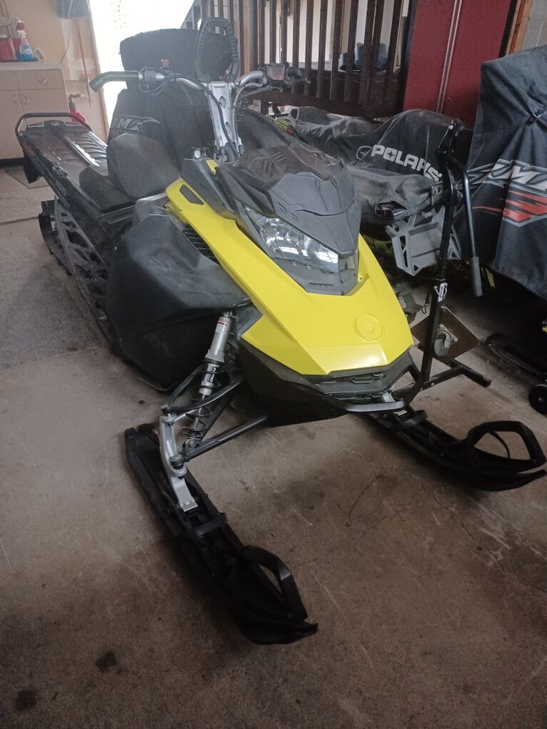 2017 Ski Doo 850