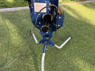 BATA-1 Baseball Pitching Machine