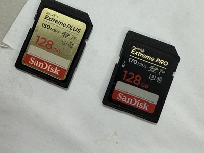 Sd card sandisks 128gb, 28$ each , tested working
