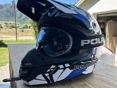 polaris full face helmet + goggles