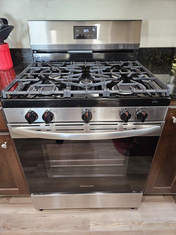 Frigidaire gas range