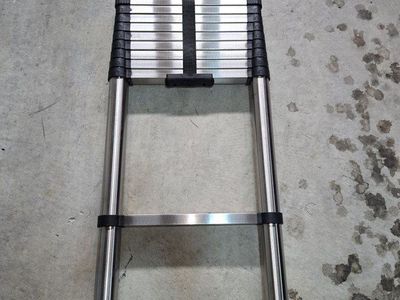 12.5ft telescoping ladder brand new