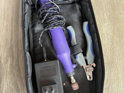 Andis nail grinder & top paw nail trimmers