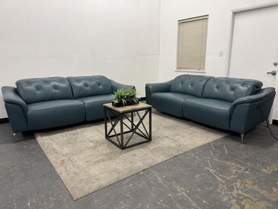 COSTCO LEATHER POWER RECLINER SOFA COUCH SET