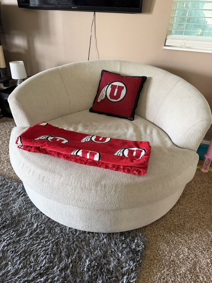 Swivel Chair
