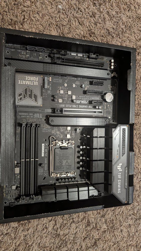 ASUS TUF GAMING Z790-PLUS WIFI Motherboard - LGA1700, DDR5, PCIe 5.0
