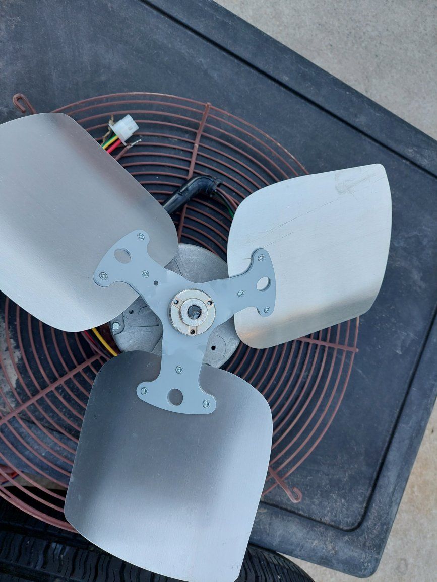 AC condenser fan and motor like new