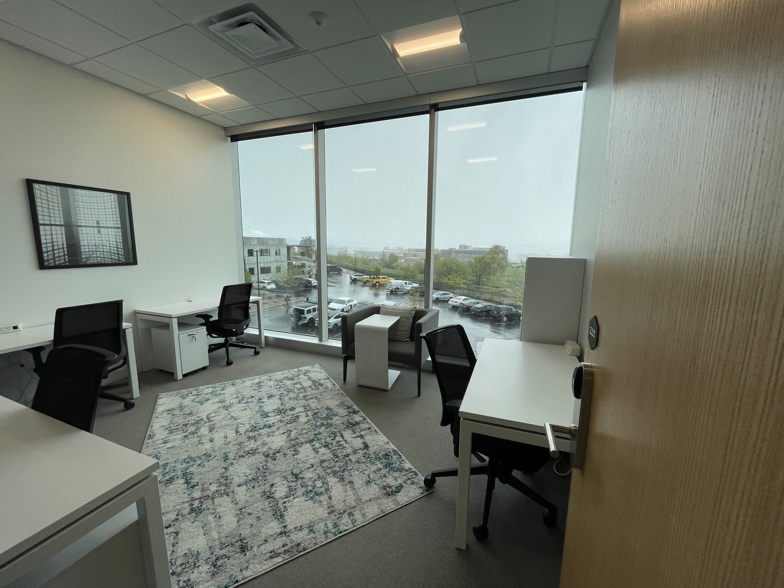 Secure a New Office for Summer!