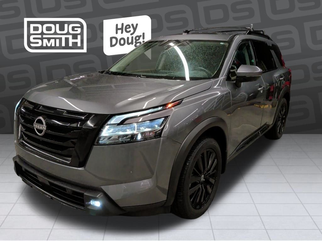 2022 Nissan Pathfinder Platinum