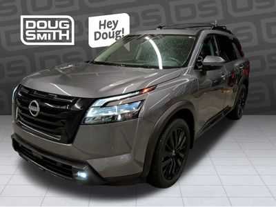 2022 Nissan Pathfinder Platinum