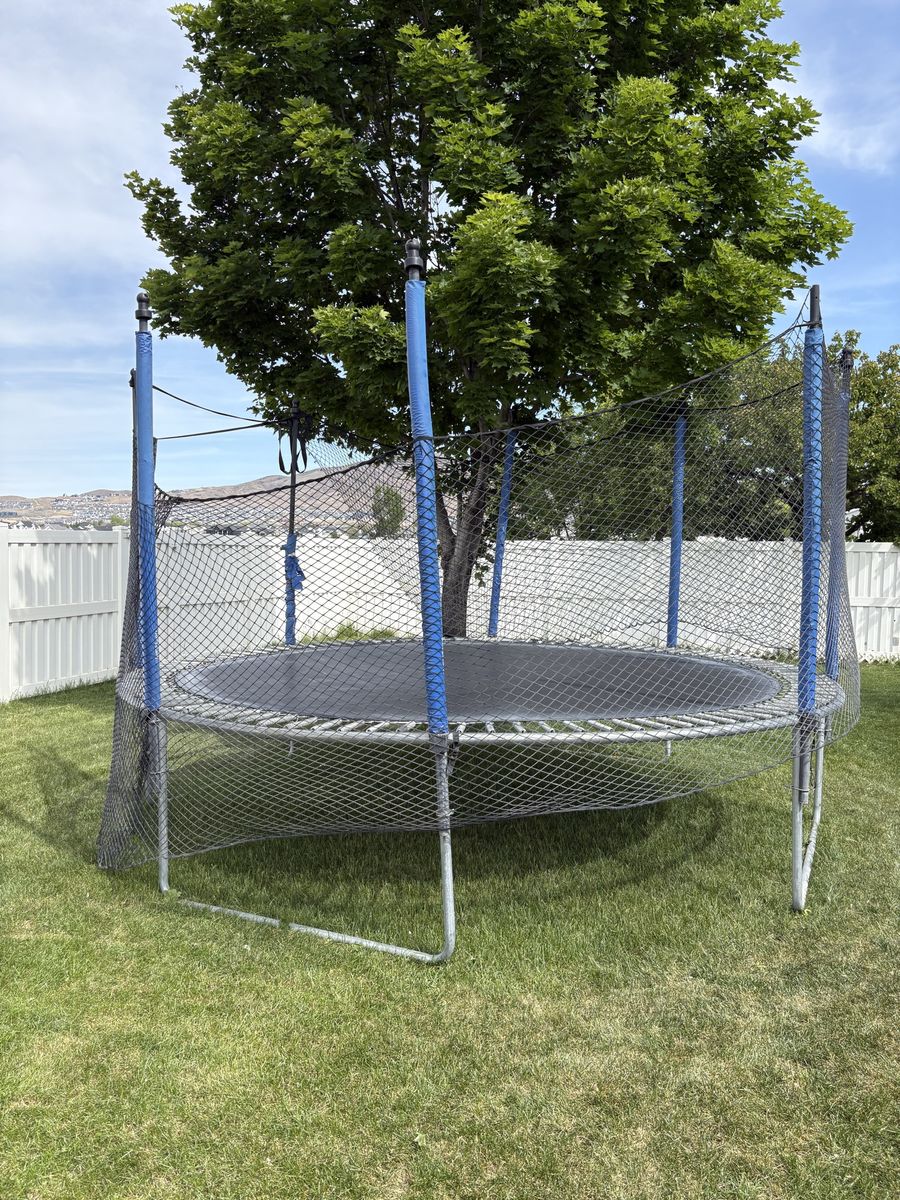 Trampoline