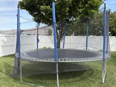 Trampoline