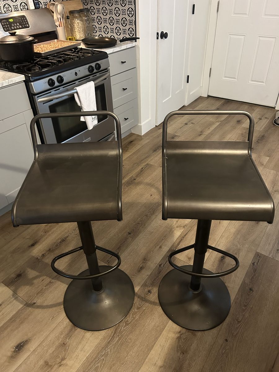 Set of 2 Adjustable Swivel Bar Stools - Metal Counter Height Chairs