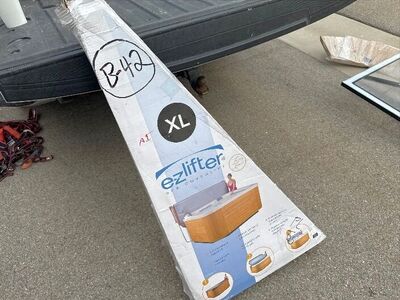 E-Z Lifter XL for Spa / Hot tub Covers - NEW