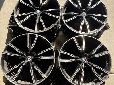 BMW 22" 747M Wheels