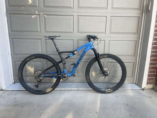 2022 Spry Centaurus Carbon 29er (Large) -- NICA!