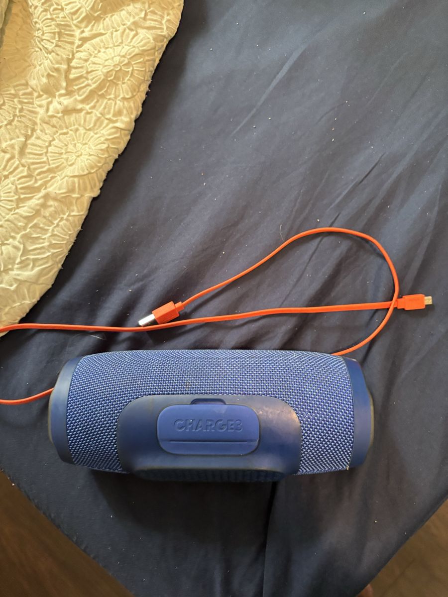 Wireless Bluetooth speaker