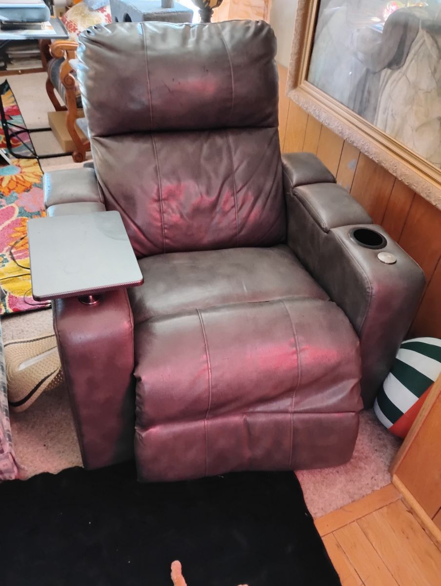 CHAIR, RECLINER, ELECTRIC