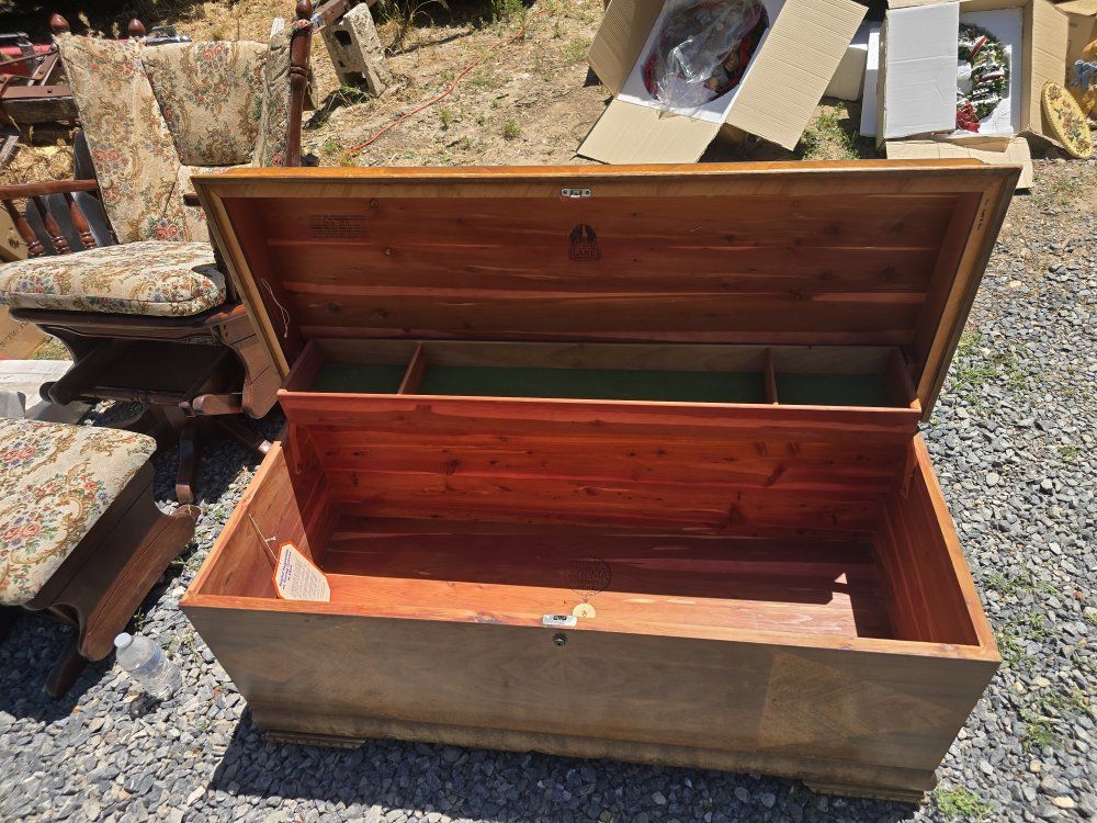 Cedar Hope Chest