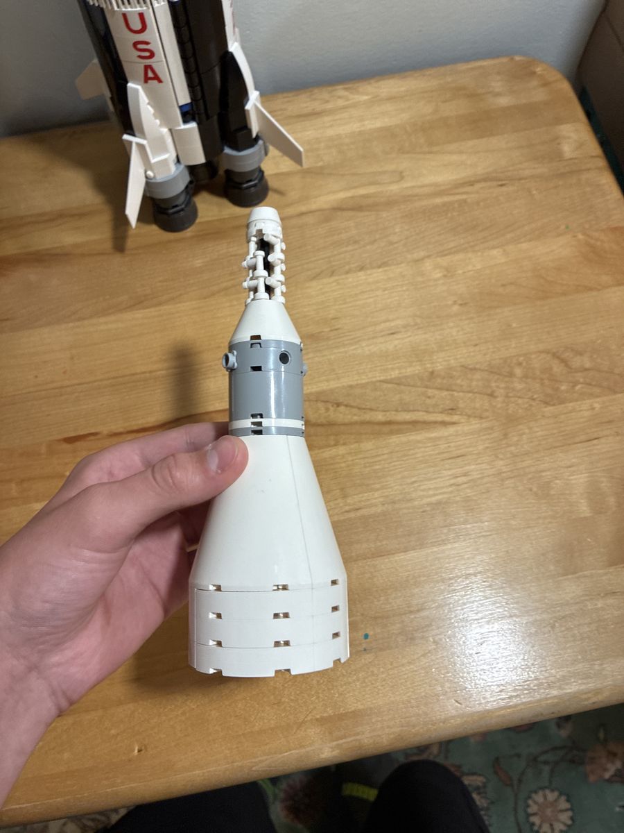 Main image 6