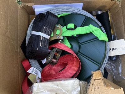 Alien Flier Zip Line Kit - 100 ft Cable with Disc Seat & Tree Protection - Never Used!
