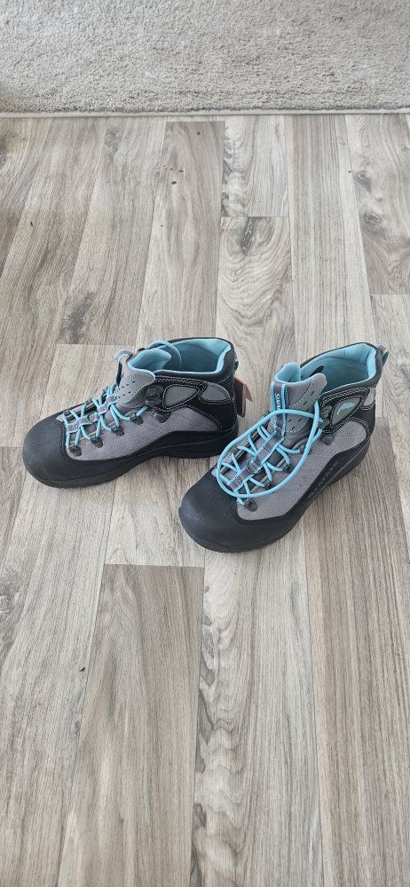Simms Fishing Wading Boots Women's Size 10 US / 41 EU Gray Blue
