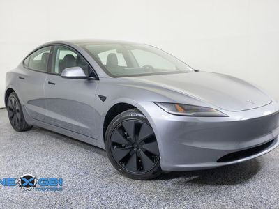 2025 Tesla Model 3 Long Range